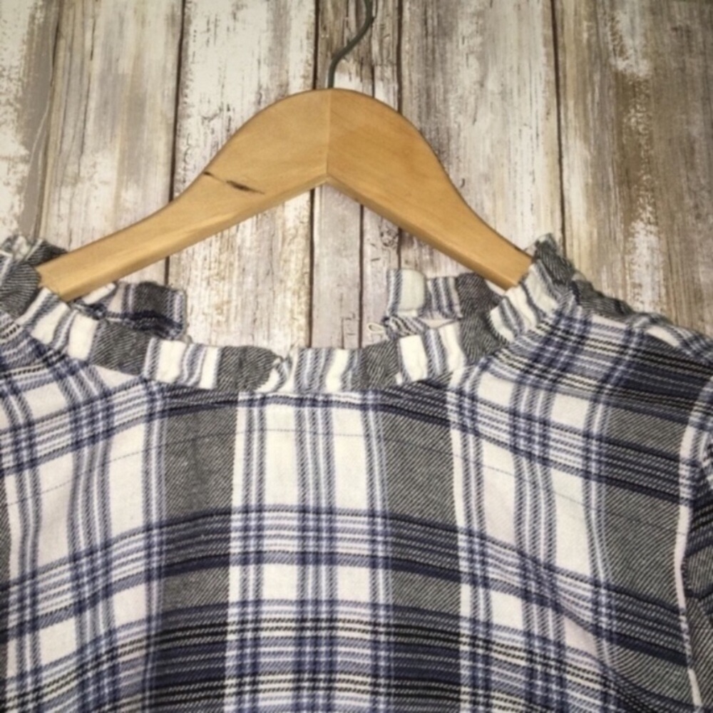 NWT Universal Thread Blue Plaid Blouse - Picture 5 of 6